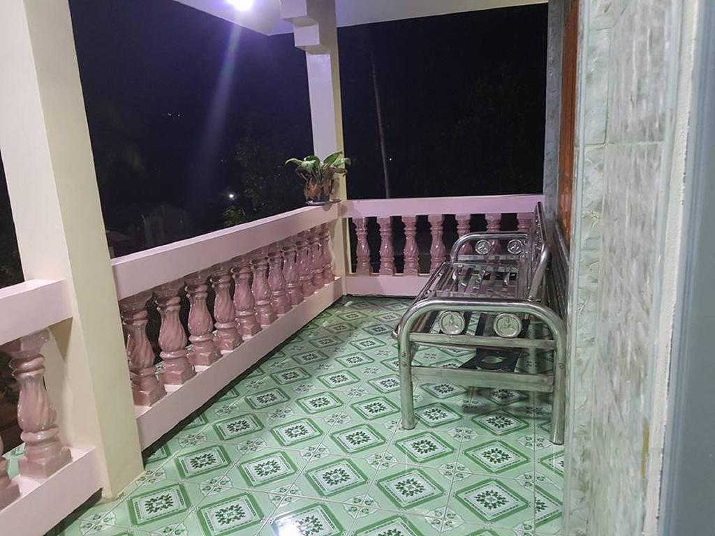 Mya Nandar Guest House - Burmese Only Mawlamyine Εξωτερικό φωτογραφία